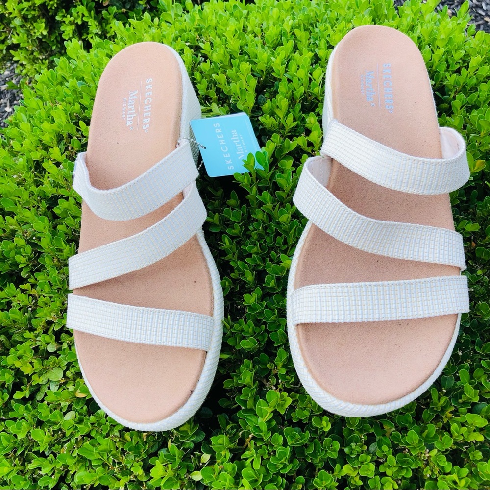 Martha Stewart X Skechers: Arch Fit - Morningside size 13